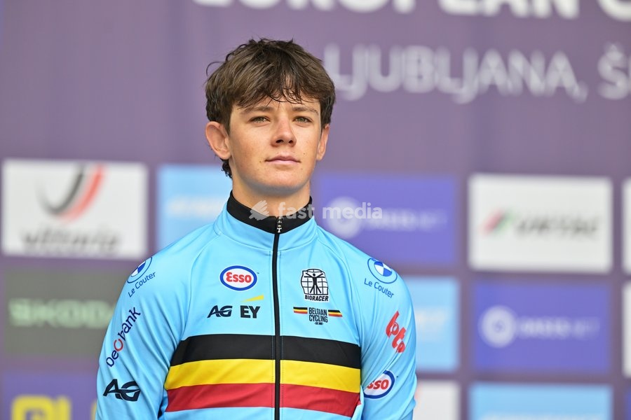Belgium's Matisse Van Kerckhove , winner of the silver medal celebrates on the podium of the Men U23 Individual Time Trial race (22km) at the cycling UEC Road European Championships, in Ljubljana, Slovenia, on Wednesday 7 October 2026. The UEC Road European Championships are taking place from 02 to…