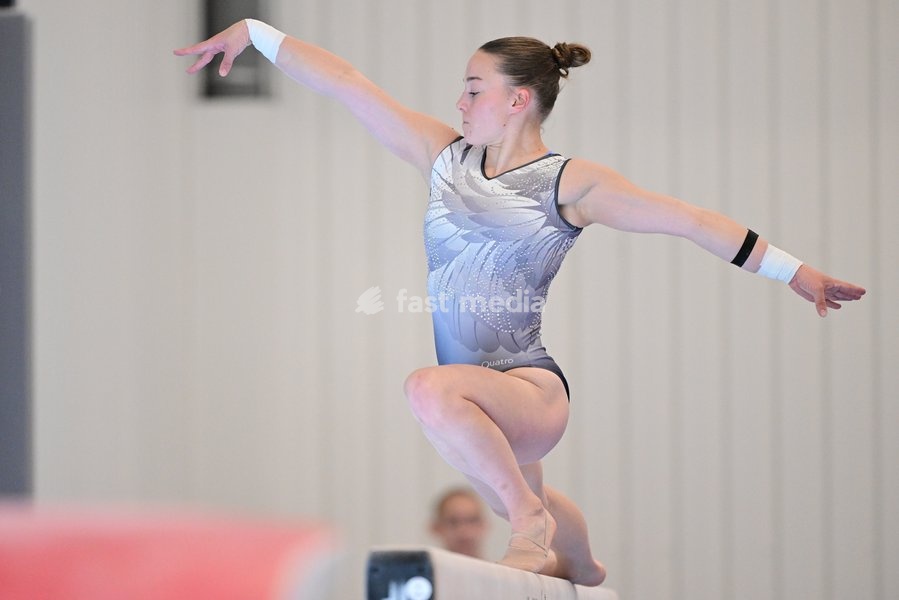 Belgian gymnast Jade Vansteenkiste pictured during a training session of Belgium's artistic gymnastics team, Wednesday 7 October 2026, in Gent, ahead of the Worlds Championships in Rotterdam from 17 to 25 October 2026