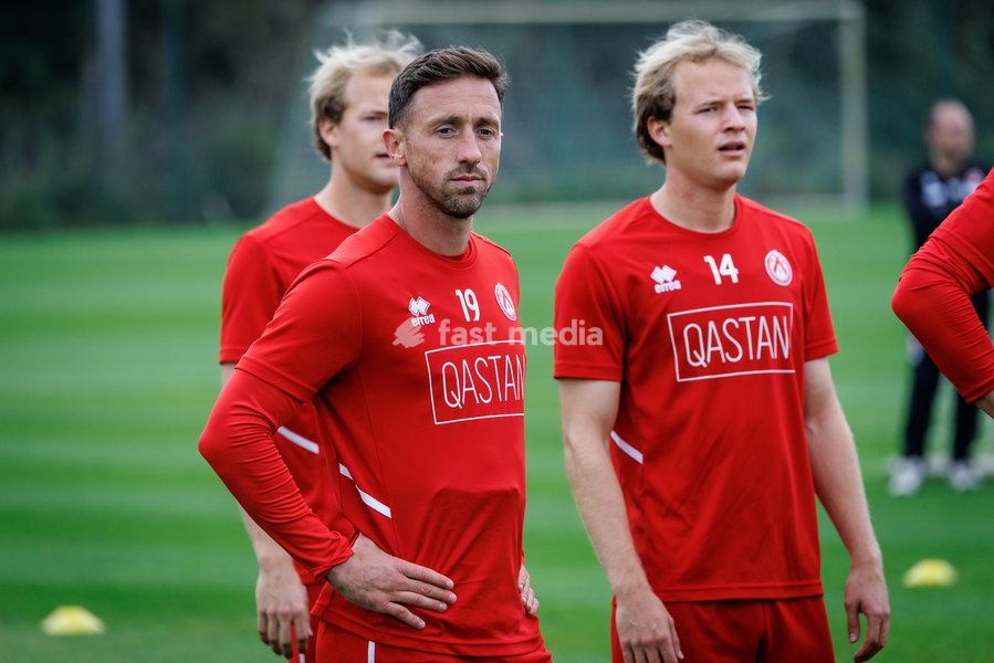 Kortrijk's Brecht Dejaegere pictured during a training session of Belgian soccer team KV Kortrijk, Wednesday 7 October 2026 in Kortrijk. The club appointed Austrian Beichler as new head coach