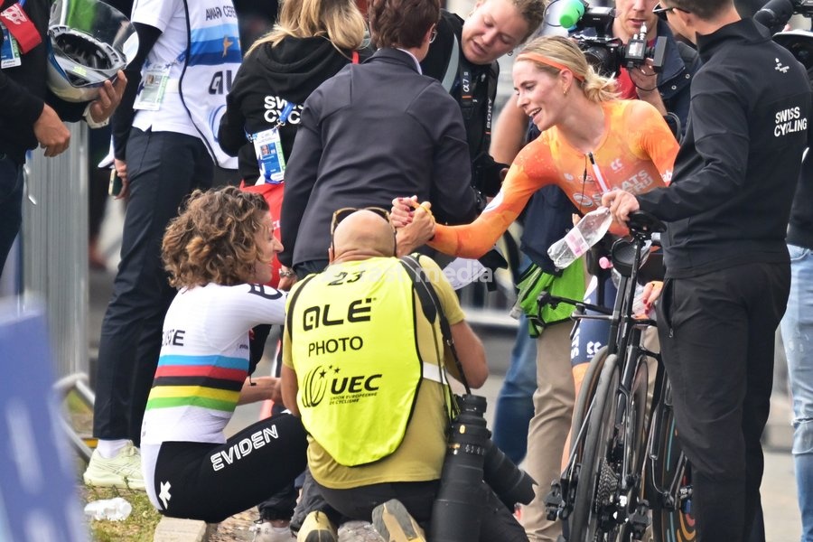 Netherlands' Demi Vollering (R) congratulates Switzerland's Marlen Reusser after the Women Elite Individual Time Trial race (22km) at the cycling UEC Road European Championships, in Ljubljana, Slovenia, on Wednesday 7 October 2026. The UEC Road European Championships are taking place from 02 to 07…