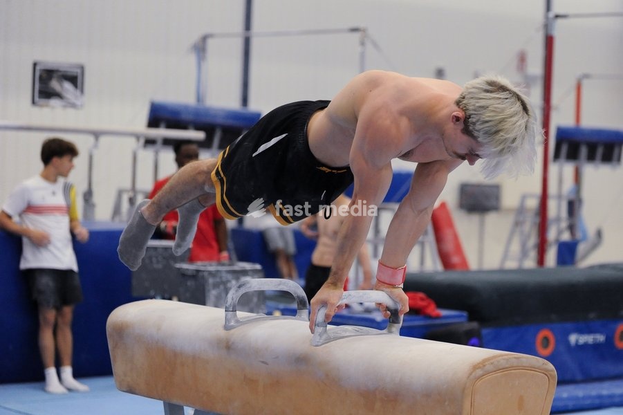 Belgian gymnast Nicola Cuyle pictured during a training session of Belgium's artistic gymnastics team, Wednesday 7 October 2026, in Gent, ahead of the Worlds Championships in Rotterdam from 17 to 25 October 2026
