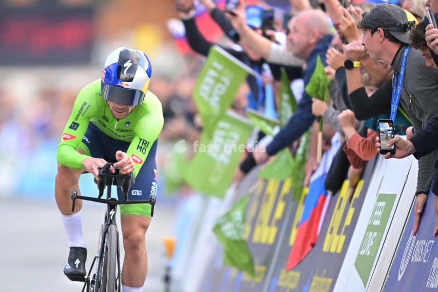 Slovenia's Primoz Roglic crosses the finish line to win the Men Elite Individual Time Trial race (22km) at the cycling UEC Road European Championships, in Ljubljana, Slovenia, on Wednesday 7 October 2026. The UEC Road European Championships are taking place from 02 to 07 October in Ljubljana,…