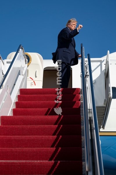 President Donald J. Trump disembarks Marine One at Joint Base Andrews, Maryland on Monday, October 5, 2026, and boards Air Force One en route Grand Island, Nebraska. (Official White House