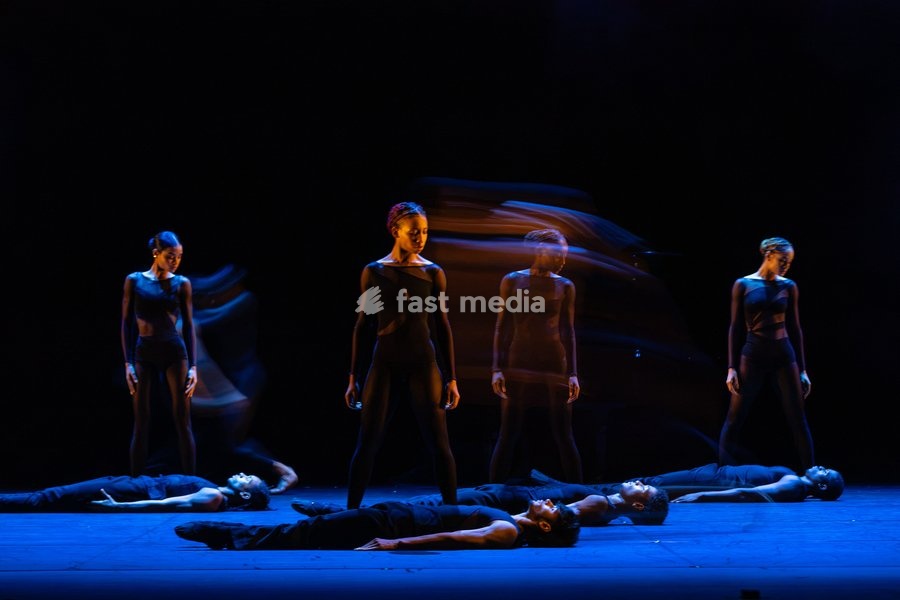 Dancers from Acosta Danza perform during Cuban Baroque at Sadler's Wells Theatre, London, UK, on 7 October 2026. The double bill, under the artistic direction of Carlos Acosta, blends Baroque artistry with Cuban dance across two works: Pearls, a world premiere choreographed by Andonis Foniadakis,…