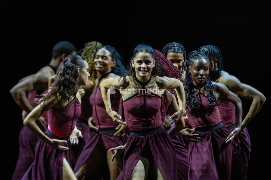 Dancers from Acosta Danza perform during Cuban Baroque at Sadler's Wells Theatre, London, UK, on 7 October 2026. The double bill, under the artistic direction of Carlos Acosta, blends Baroque artistry with Cuban dance across two works: Pearls, a world premiere choreographed by Andonis Foniadakis,…