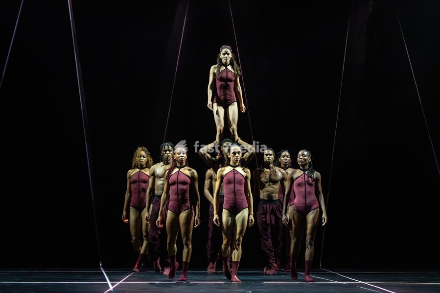 Dancers from Acosta Danza perform during Cuban Baroque at Sadler's Wells Theatre, London, UK, on 7 October 2026. The double bill, under the artistic direction of Carlos Acosta, blends Baroque artistry with Cuban dance across two works: Pearls, a world premiere choreographed by Andonis Foniadakis,…