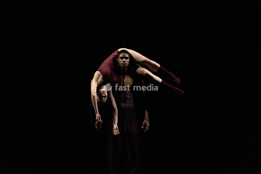 Dancers from Acosta Danza perform during Cuban Baroque at Sadler's Wells Theatre, London, UK, on 7 October 2026. The double bill, under the artistic direction of Carlos Acosta, blends Baroque artistry with Cuban dance across two works: Pearls, a world premiere choreographed by Andonis Foniadakis,…
