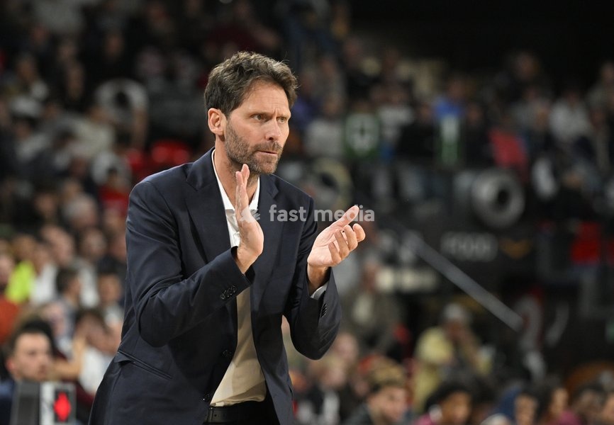 Spirou's head coach Sam Rotsaert reacts during a basketball match between Spirou Charleroi and CityX Mons-Hainaut, Friday 9 October 2026 in Charleroi, on the opening day of the 'BNXT League' Belgian and Dutch first division basket championships