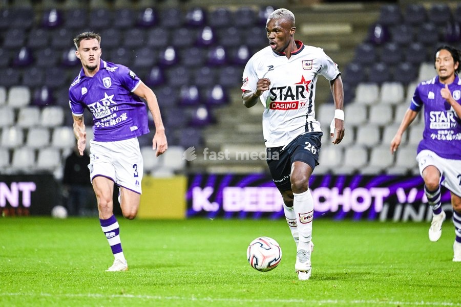 Liege's Birane Wane pictured in action during a soccer match between Beerschot VA and RFC Liège, on Saturday 10 October 2026 in Antwerp, on day 7 of the 2026-2027 'Challenger Pro League' second division of the Belgian championship