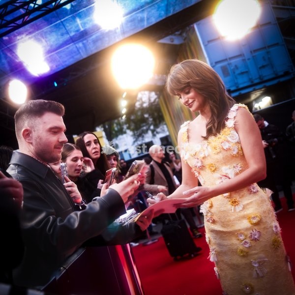 Penélope Cruz attends the red carpet for Gala Screening Of Bunker screening during the London Film Festival 2026 on Saturday 10 October 2026 at Royal Festival Hall, London