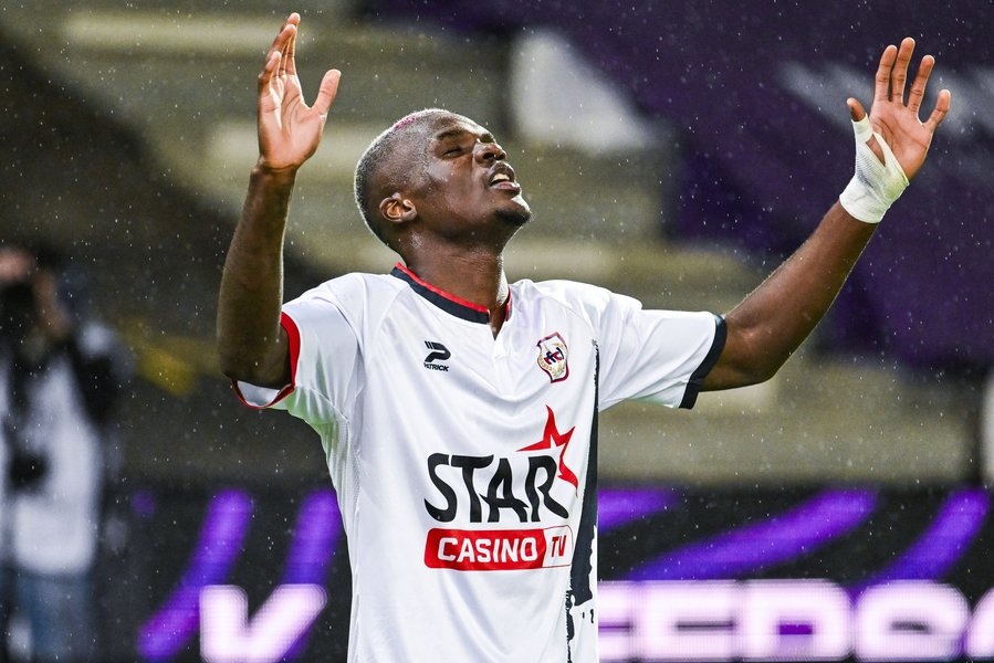 Liege's Birane Wane celebrates after scoring during a soccer match between Beerschot VA and RFC Liège, on Saturday 10 October 2026 in Antwerp, on day 7 of the 2026-2027 'Challenger Pro League' second division of the Belgian championship