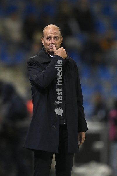 Genk's head coach Jess Thorup pictured during a soccer match between KRC Genk and KV Kortrijk, Saturday 10 October 2026 in Genk, on day 8 of the 2026-2027 'Jupiler Pro League' first division of the Belgian championship, in Genk