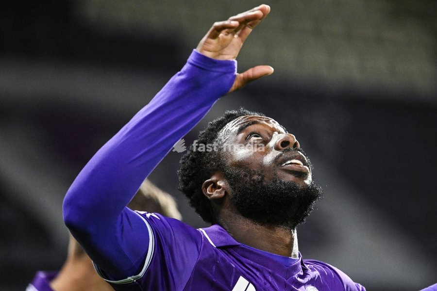 Beerschot's Dennis Gyamfi celebrates after scoring during a soccer match between Beerschot VA and RFC Liège, on Saturday 10 October 2026 in Antwerp, on day 7 of the 2026-2027 'Challenger Pro League' second division of the Belgian championship