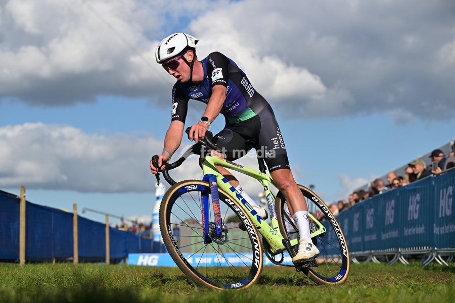 Belgium's Arne Baers pictured in action at the men elite race of the 'Mosselcross' cyclocross cycling event, on Sunday 11 October 2026, in Dendermonde, the first race (out of 7) of the HG Cross competition