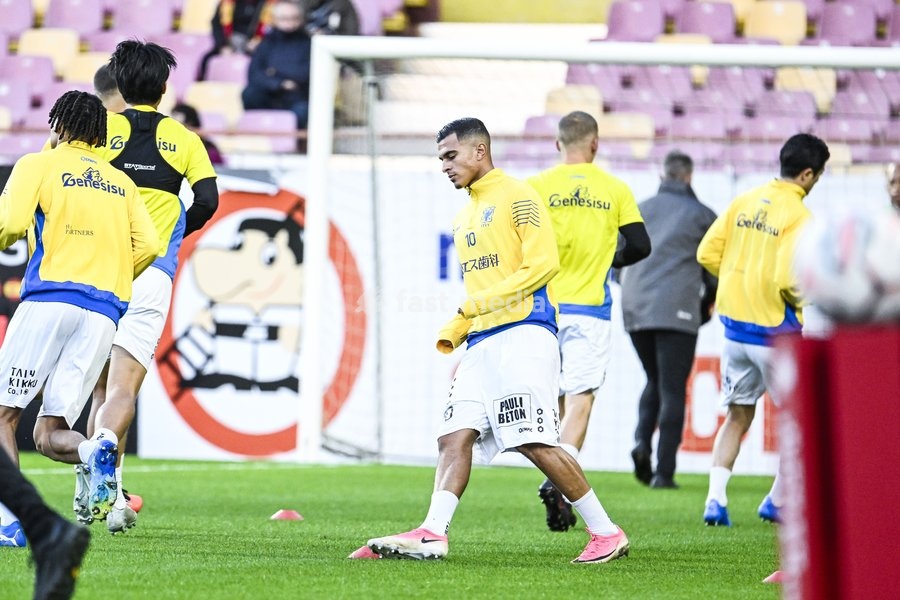 STVV's Ilias Sebaoui pictured in action during the warming-up for a soccer match between KV Mechelen and Sint-Truiden VV, Sunday 11 October 2026 in Mechelen, on day 8 of the 2026-2027 'Jupiler Pro League' first division of the Belgian championship