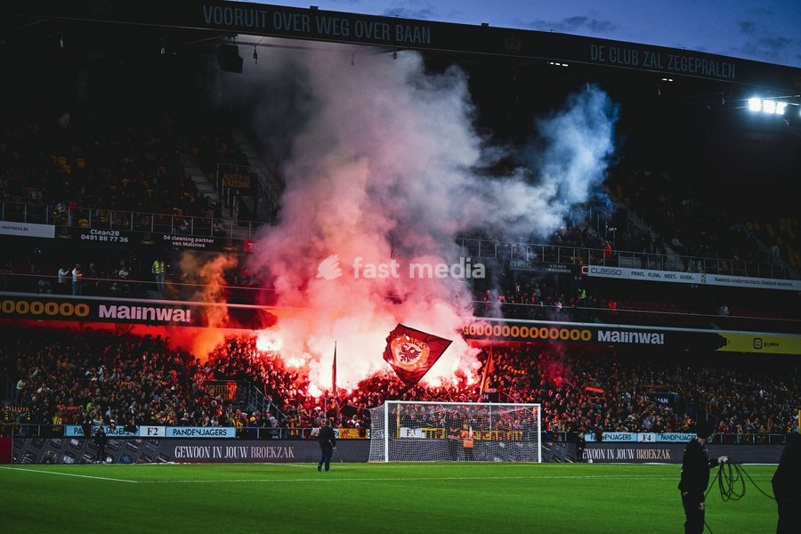Mechelen's supporters with fireworks and smoke bombs pictured at a soccer match between KV Mechelen and Sint-Truiden VV, Sunday 11 October 2026 in Mechelen, on day 8 of the 2026-2027 'Jupiler Pro League' first division of the Belgian championship