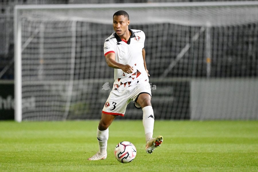 Seraing's Oussmane Kebe is pictured in action during a soccer match between Jong KAA Gent and FCV Rfc Seraing, Sunday 11 October 2026 in Gent, on day 7 of the 2026-2027 'Challenger Pro League' second highest division of the Belgian championship
