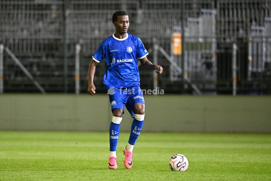 Jong Gent's Aliou Diallo Mamadou is pictured in action during a soccer match between Jong KAA Gent and FCV Rfc Seraing, Sunday 11 October 2026 in Gent, on day 7 of the 2026-2027 'Challenger Pro League' second highest division of the Belgian championship