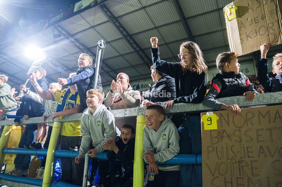 Westerlo's supporters celebrate after winning a soccer match between KVC Westerlo and Royal Antwerp FC, Sunday 11 October 2026 in Westerlo, on day 8 of the 2026-2027 'Jupiler Pro League' first division of the Belgian championship