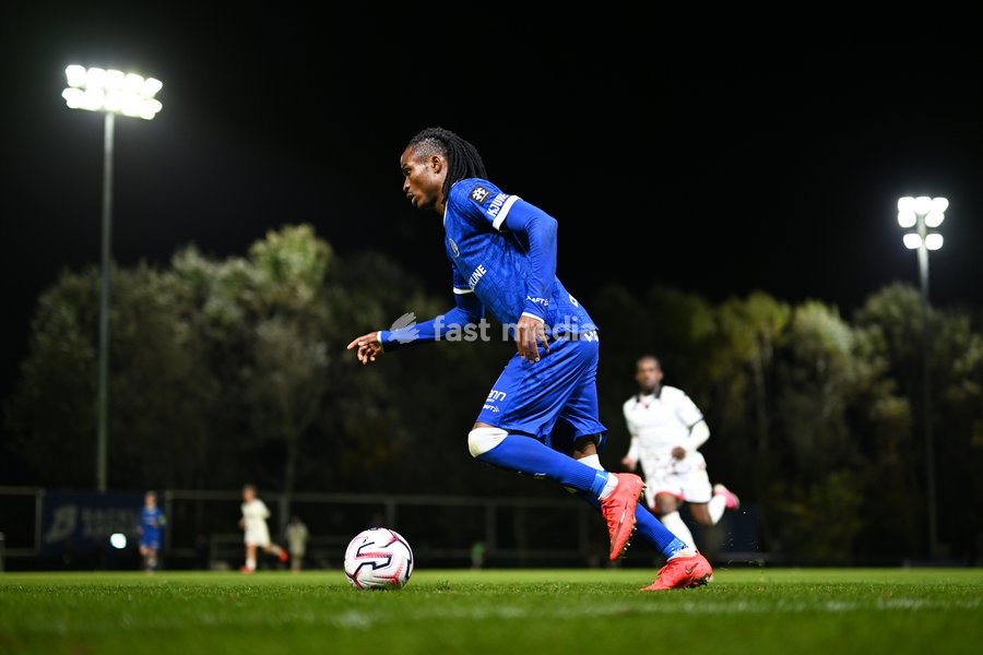 Jong Gent's Daniel Wisdom is pictured in action during a soccer match between Jong KAA Gent and FCV Rfc Seraing, Sunday 11 October 2026 in Gent, on day 7 of the 2026-2027 'Challenger Pro League' second highest division of the Belgian championship
