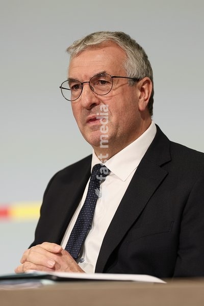 Vice-President and Walloon Minister in charge of the Economy, Employment, Industry and Training Pierre-Yves Jeholet pictured during a press conference of the Walloon Government on the budget 2027, Monday 12 October 2026 ,in Jambes, Namur