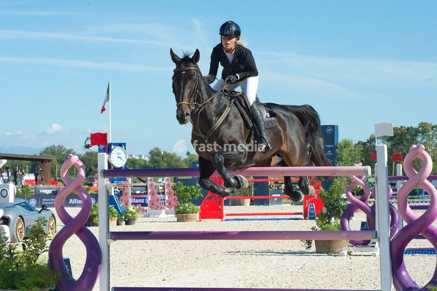 Italy, Rome, 11 October, 2026 - Longines Global Champions Tour Rome. Pietro Giannattasio Military Hippodrome, Pictured : Kristen Vanderveen on Bull Run's Jireh Photo
