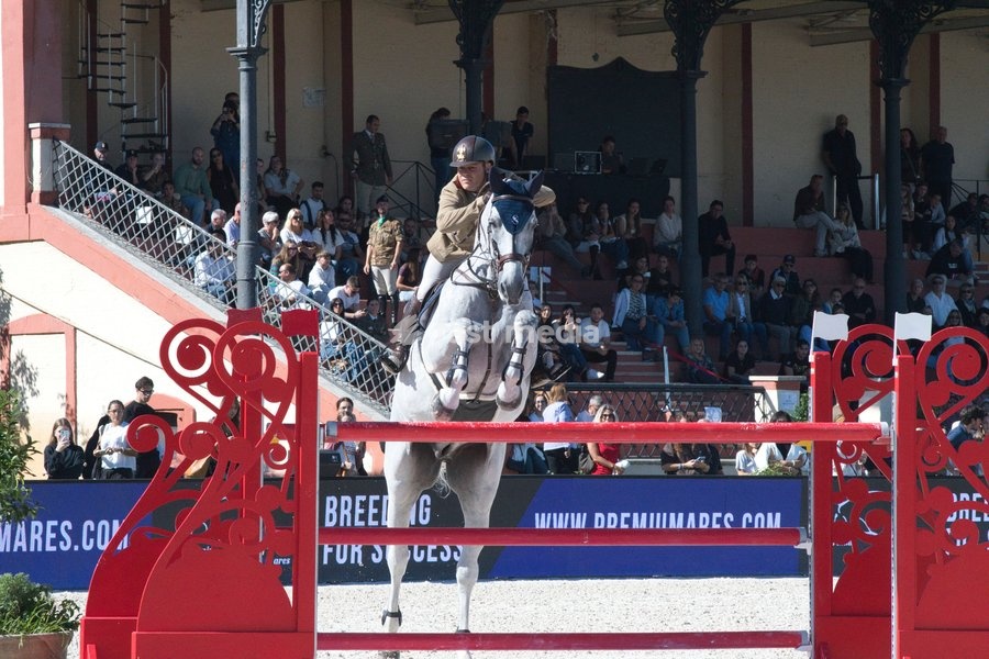 Italy, Rome, 11 October, 2026 - Longines Global Champions Tour Rome. Pietro Giannattasio Military Hippodrome, Pictured : SIMONE COATA ON TOKIO VG Z. Photo