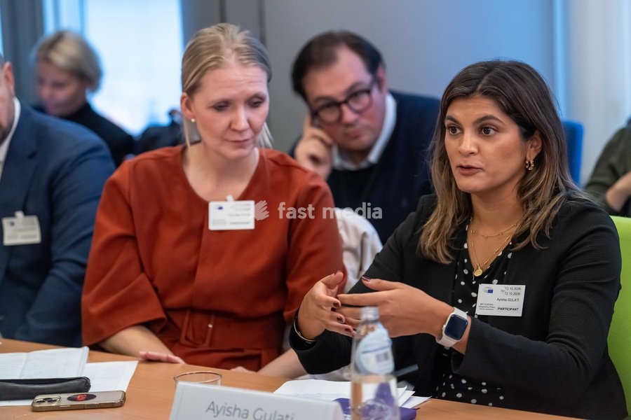 HaytersTV Journalist Ayisha Gulati (R) is pictured during a meeting of the News Media Coalition (NMC) on Tuesday 13 October 2026, in Brussels