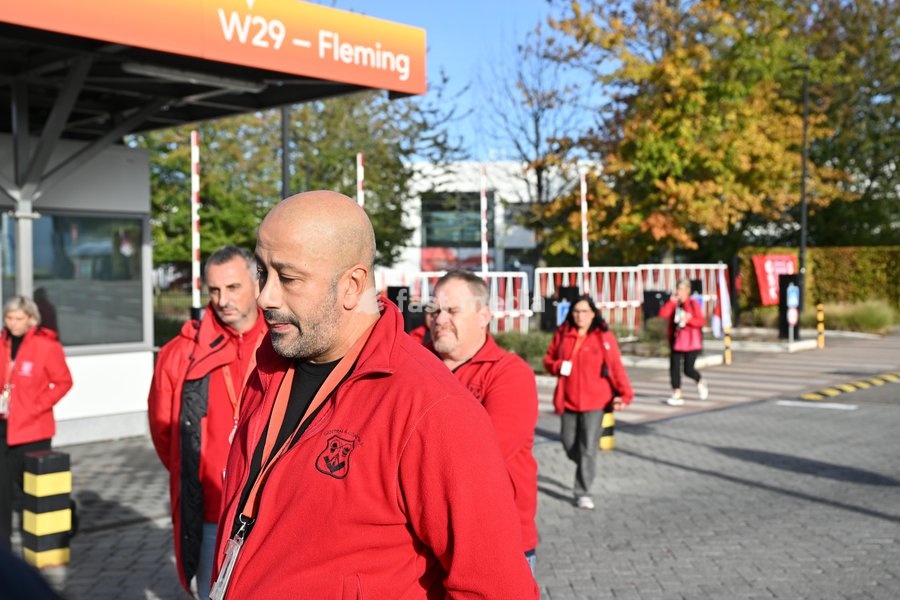 Unions pictured outside during an extraordinary works council at GSK Vaccine site in Wavre, on Wednesday 14 October 2026. The British pharmaceutical company GSK is one of the major employers in Wallonia, with sites in Wavre and Rixensart in Walloon Brabant, and Gembloux in Namur. 8,500 people work…