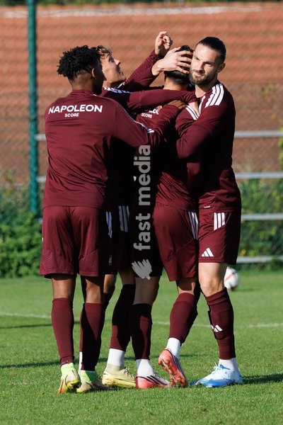 Anderlecht's players pictured in action during a training session of Belgian soccer team RSC Anderlecht, Wednesday 14 October 2026 in Brussels. The team is preparing for the second match of the UEFA Europa League league phase against Croatian GNK Dinamo Zagreb tomorrow