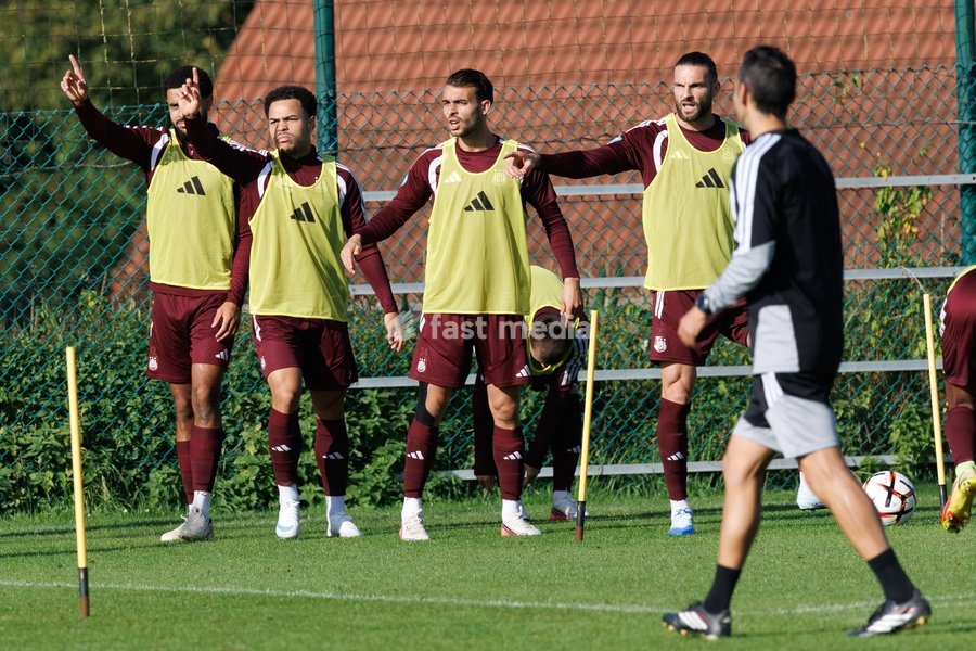 Anderlecht's players pictured during a training session of Belgian soccer team RSC Anderlecht, Wednesday 14 October 2026 in Brussels. The team is preparing for the second match of the UEFA Europa League league phase against Croatian GNK Dinamo Zagreb tomorrow
