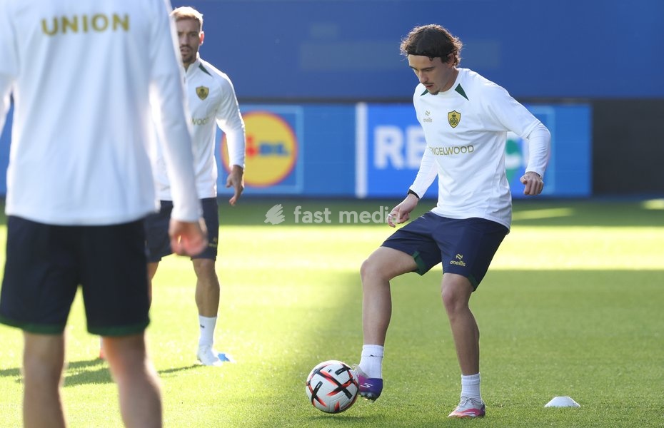 Union's Kamiel Van De Perre pictured during a training session of Belgian soccer team Royale Union Saint-Gilloise, Wednesday 14 October 2026 in Leuven. The team is preparing for the 2nd match of the UEFA Europa League league phase against Spanish Real Sociedad tomorrow