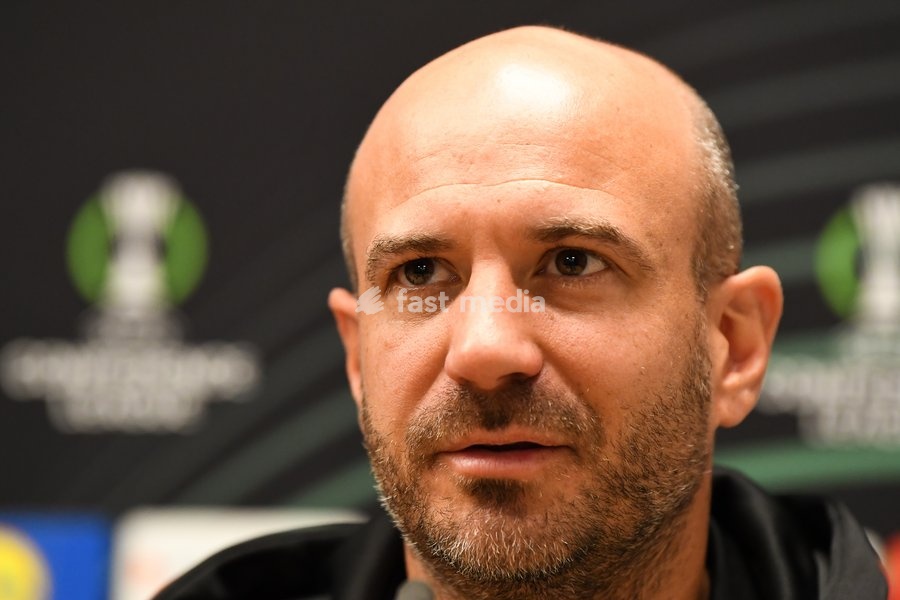 STVV's head coach Frederic De Meyer pictured during a press conference of Belgian soccer team Sint-Truidense VV, Wednesday 14 October 2026 in Sint-Truiden. The team is preparing for the opening match of the UEFA Conference League league phase against Georgian FC Iberia 1999 Tbilisi tomorrow