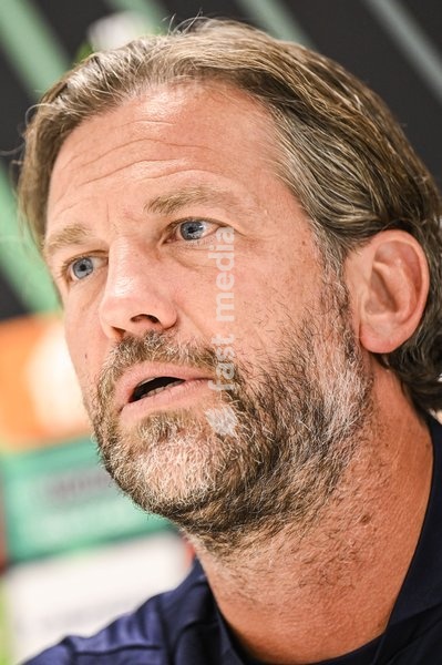 Gent's head coach Rik De Mil pictured during a press conference of Belgian soccer team KAA Gent, Wednesday 14 October 2026 in Gent. The team is preparing for the opening match of the UEFA Conference League league phase against Danish Aarhus GF tomorrow