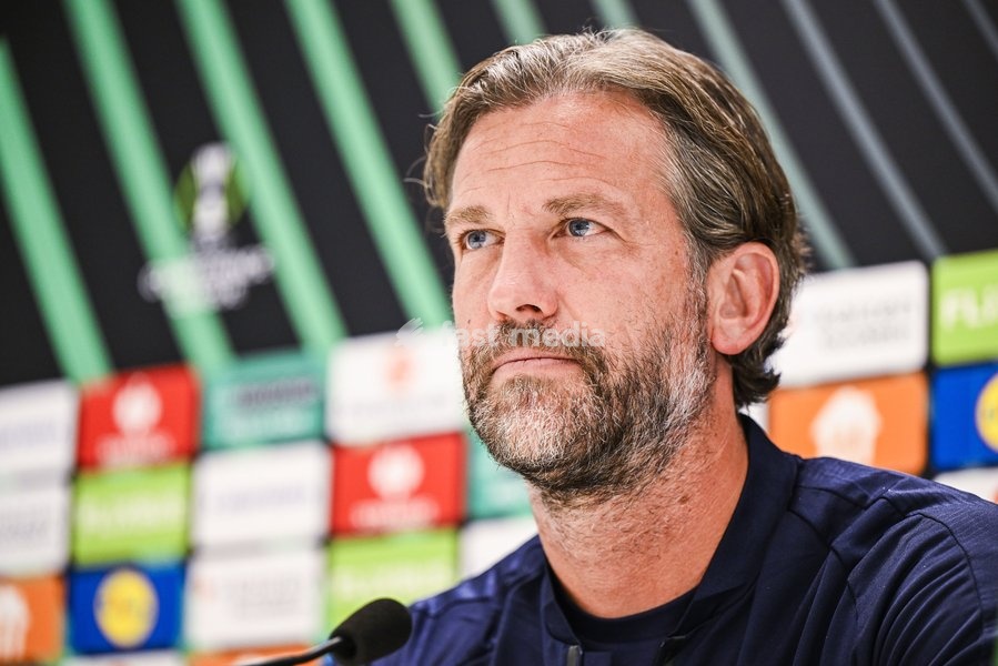 Gent's head coach Rik De Mil pictured during a press conference of Belgian soccer team KAA Gent, Wednesday 14 October 2026 in Gent. The team is preparing for the opening match of the UEFA Conference League league phase against Danish Aarhus GF tomorrow