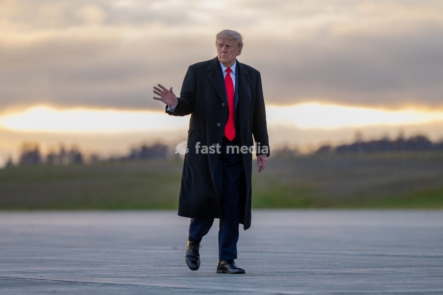 President Donald J. Trump disembarks Marine One and boards Air Force One at Joint Base Elmendorf-Richardson in Anchorage, Alaska, Tuesday, October 13, 2026, en route Harry Reid International Airport in Las Vegas, Nevada