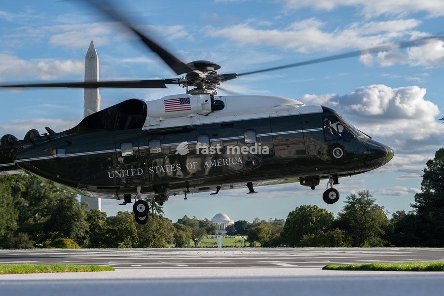 President Donald J. Trump boards Marine One on the South Lawn of the White House, Monday, October 12, 2026, en route to Joint Base Andrews for a trip to Youngstown, OH. (Official White House