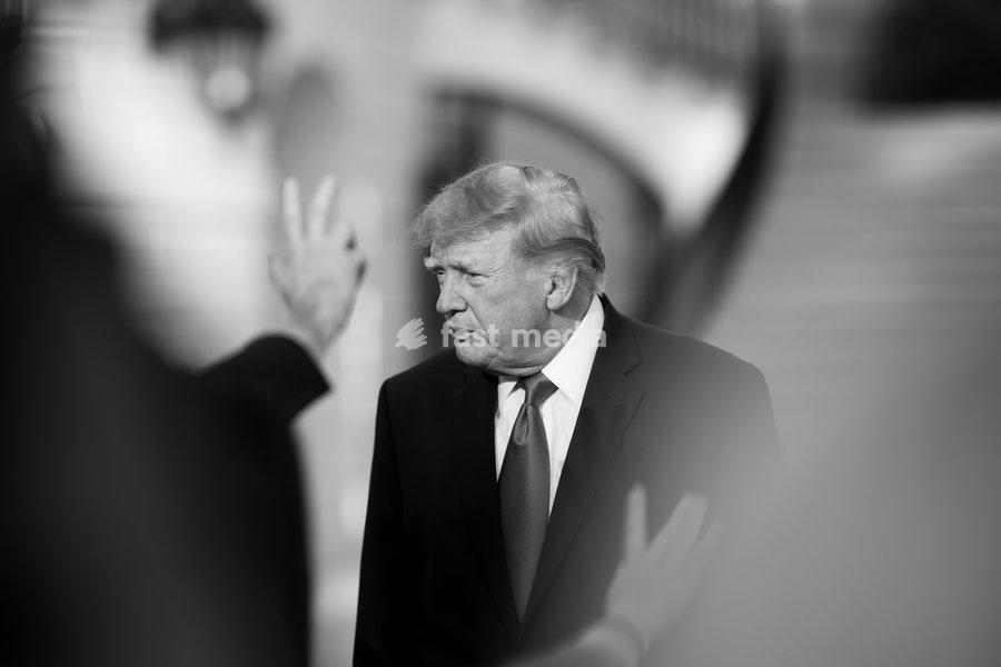 President Donald J. Trump boards Marine One on the South Lawn of the White House, Monday, October 12, 2026, en route to Joint Base Andrews for a trip to Youngstown, OH. (Official White House