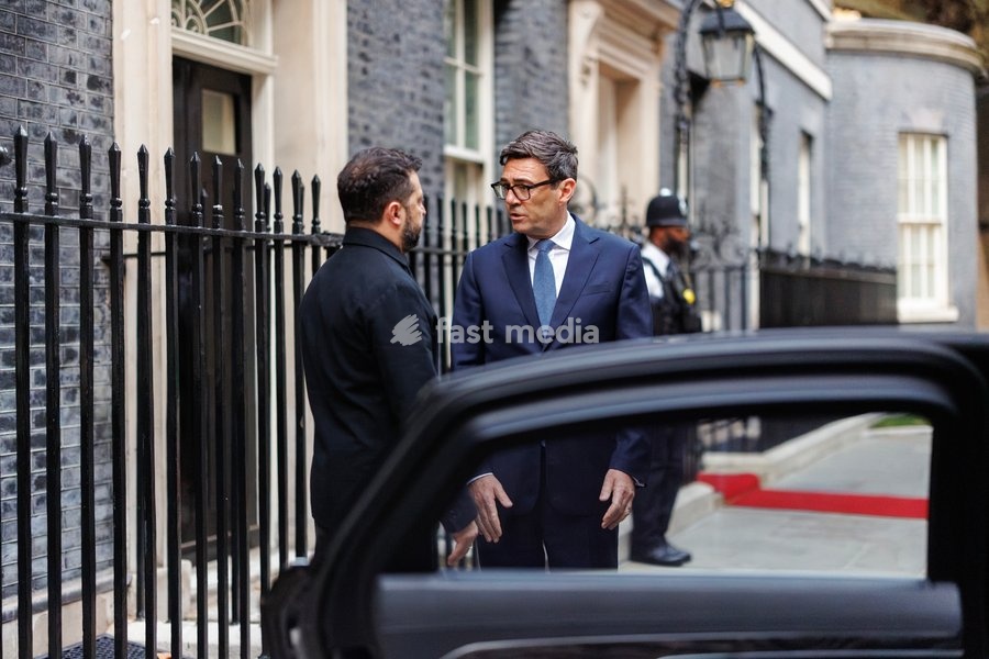 14/10/2026. London, United Kingdom. Prime Minister Andy Burnham hosts Volodymyr Zelenskyy, President of Ukraine in 10 Downing Street