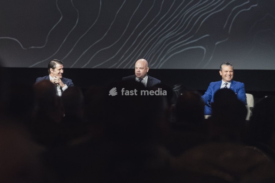 WASHINGTON, DC, OCTOBER 14: Secretary of War Pete Hegseth, Secretary of the Air Force Troy E. Meink, Acting Secretary of the Army Adam R. Telle, Acting Secretary of the Navy Hung Cao and Assistant Secretary of War for Special Operations and Low Intensity Conflict Derrick M. Anderson take part in…