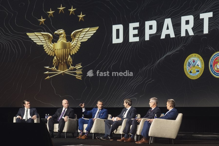 WASHINGTON, DC, OCTOBER 14: Secretary of War Pete Hegseth, Secretary of the Air Force Troy E. Meink, Acting Secretary of the Army Adam R. Telle, Acting Secretary of the Navy Hung Cao and Assistant Secretary of War for Special Operations and Low Intensity Conflict Derrick M. Anderson take part in…