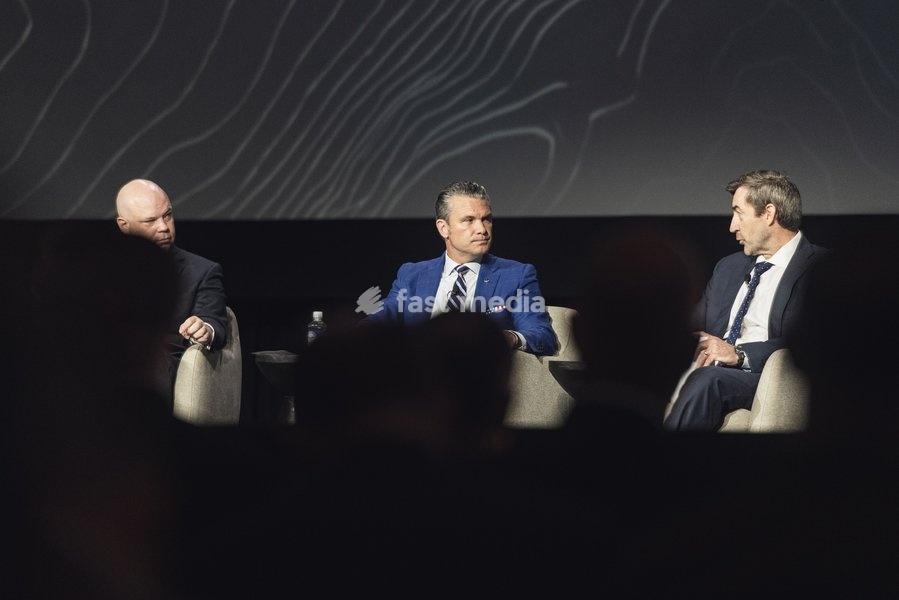 WASHINGTON, DC, OCTOBER 14: Secretary of War Pete Hegseth, Secretary of the Air Force Troy E. Meink, Acting Secretary of the Army Adam R. Telle, Acting Secretary of the Navy Hung Cao and Assistant Secretary of War for Special Operations and Low Intensity Conflict Derrick M. Anderson take part in…