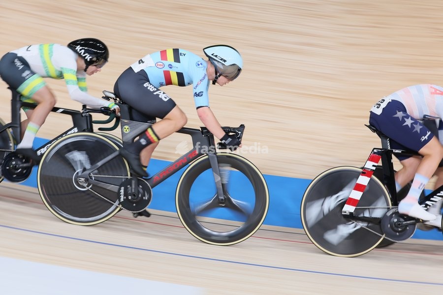 Belgian Lotte Kopecky pictured in action during the Women's Elimination event at the UCI Track Cycling World Championships in Shanghai, China on Thursday 15 October 2026. The worlds are taking place from 14 to 18 October 2026