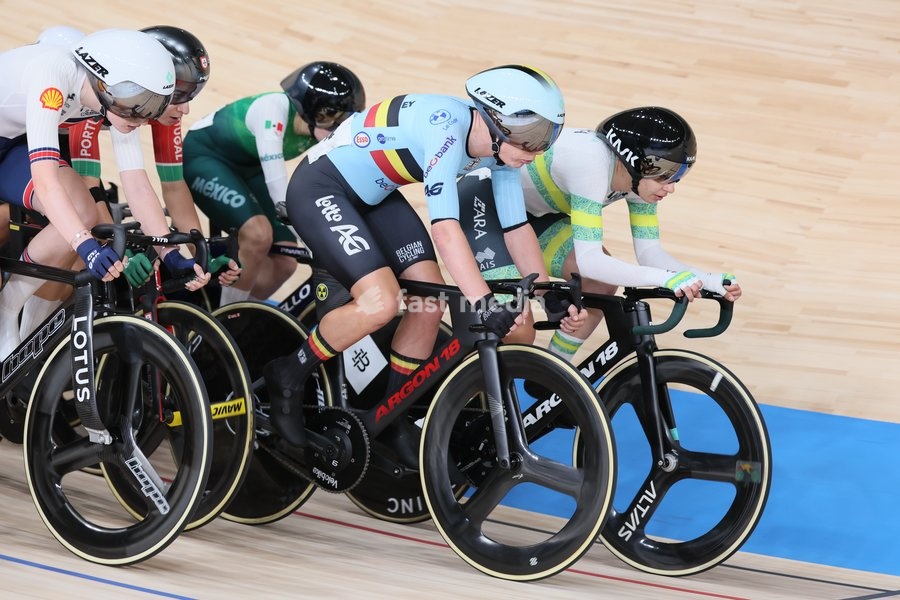 Belgian Lotte Kopecky pictured in action during the Women's Elimination event at the UCI Track Cycling World Championships in Shanghai, China on Thursday 15 October 2026. The worlds are taking place from 14 to 18 October 2026