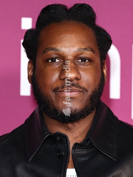 HOLLYWOOD, LOS ANGELES, CALIFORNIA, USA - OCTOBER 14: Leon Bridges arrives at the 4th Annual Rare Impact Fund Benefit 2026: A Night of Radiance and Reflection - Selena Gomez Hosts the Fourth Annual Rare Impact Fund Benefit Supporting Youth Mental Health held at the Hollywood Palladium on October…