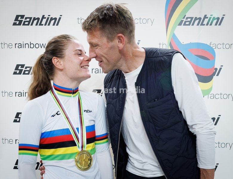 Kopecky's husband Axel Merckx and Belgian Lotte Kopecky celebrate after winning the Women's Elimination event at the UCI Track Cycling World Championships in Shanghai, China on Thursday 15 October 2026. The worlds are taking place from 14 to 18 October 2026