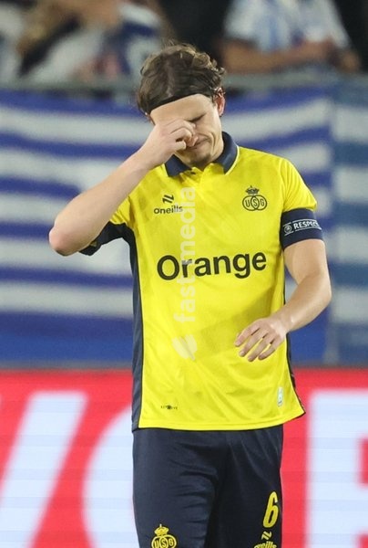 Union's Kamiel Van De Perre looks dejected during a soccer game between Belgian Royale Union Saint-Gilloise and Spanish Real Sociedad, Thursday 15 October 2026 in Leuven, the 2nd match of the UEFA Europa League league phase