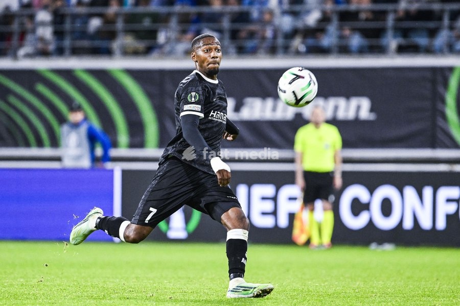 Gent's Michel-Ange Sumai Balikwisha pictured in action during a soccer game between Belgian KAA Gent and Danish Aarhus GF, Thursday 15 October 2026 in Gent, the opening match of the UEFA Conference League league phase