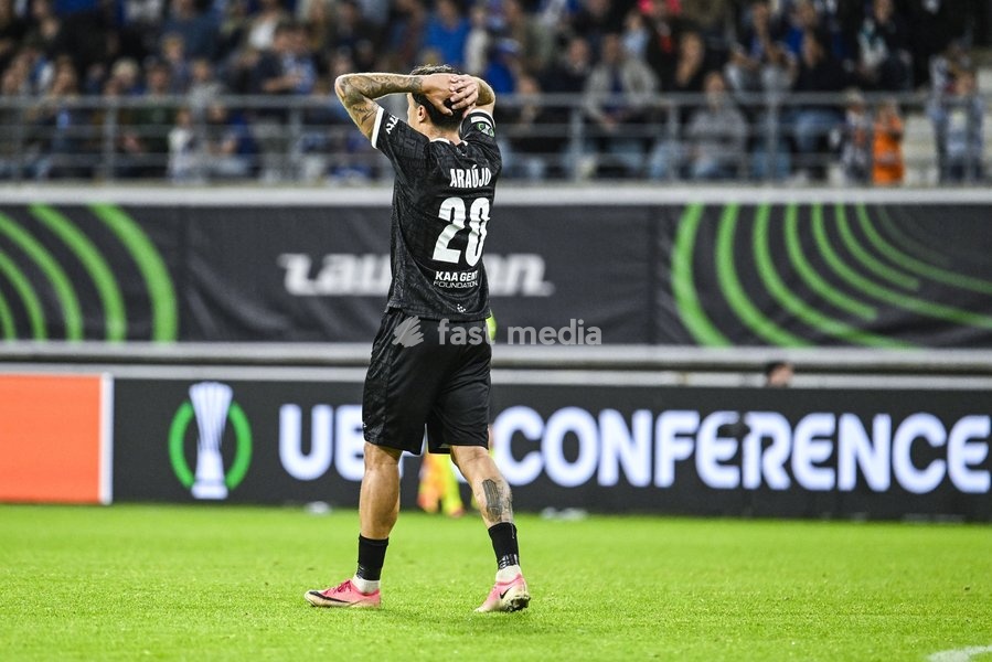 Gent's Tiago Araujo reacts during a soccer game between Belgian KAA Gent and Danish Aarhus GF, Thursday 15 October 2026 in Gent, the opening match of the UEFA Conference League league phase