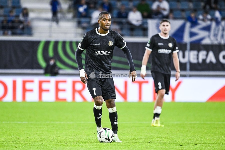 Gent's Michel-Ange Sumai Balikwisha pictured in action during a soccer game between Belgian KAA Gent and Danish Aarhus GF, Thursday 15 October 2026 in Gent, the opening match of the UEFA Conference League league phase